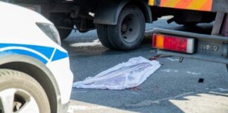 Napoli, perde il contro dello scooter: una 22enne muore sul colpo