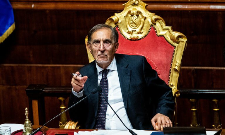 Marcinelle, FdI: “Cgil volta le spalle a La Russa”. Meloni: “Gesto grave”. Ma Landini smentisce
