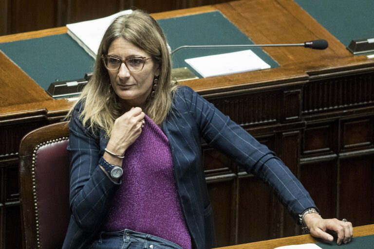 VIDEO LIVE CAMERA Malpezzi (Pd): “Per il centrodestra gli evasori sono smemorati, nemmeno una parola per i precari”