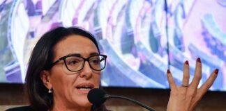 LA VIDEO INTERVISTA Congresso Pd, Valente: “Sto con Bonaccini, ha un’idea del partito con una visione del Paese. No a scissioni”