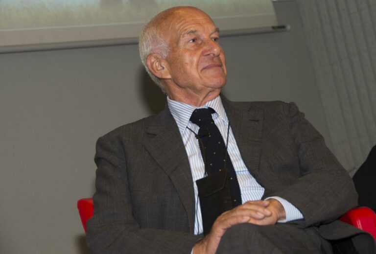 VIDEO INTERVISTA ESCLUSIVA Bertinotti: “La sinistra dovrebbe sciogliersi per rinascere, nessuno si chiede perché la gente non va a votare”