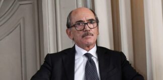 VIDEO Casapesenna, abbattimento bunker Zagaria. Cafiero de Raho: “Continuare a contrastare la camorra, è infiltrata nell’economia legale”