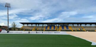 Giugliano, nuovo raid allo stadio: danni per 60 mila euro. Il sindaco Pirozzi: “Inciviltà e delinquenza”
