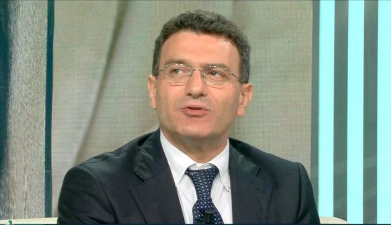VIDEO INTERVISTA Pd, Raimo: “Schlein dovrà abbattere i dinosauri e cambiare rotta su guerra Russia-Ucraina”