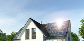 Case green, ok del Parlamento europeo alla direttiva: da attuare entro il 2033. Pichetto Fratin: “Italia contraria”