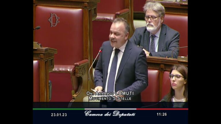 VIDEO LIVE CAMERA Migranti, Lomuti (M5S): “Meloni imbarazzante”. E sul fascismo di ritorno: “Fare i conti con la storia”