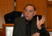 Querela di Mastella contro Calenda, via libera del Senato a procedere. Il sindaco di Benevento: “È un fatto di civiltà giuridica”