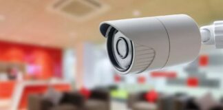 Nocera, telecamere nella stanza del B&b. Denuncia di un poliziotto, indagato il titolare