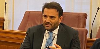 VIDEO LIVE CAMERA Cangiano (FdI): “Non accettiamo lezioni dai 5 Stelle, hanno distrutto la scuola. Basta demagogia”