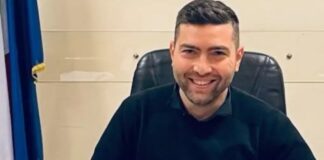 18 ARRESTI TUTTI I NOMI Melito, in manette il sindaco Luciano Mottola: scambio elettorale politico-mafioso