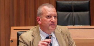 Aggressione orso, Urzì (FdI): “Legalizzare spray di difesa come a Yellowstone”