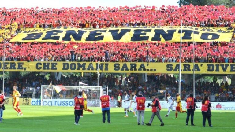 Raid contro il pullman del Benevento: Daspo e denunce per 20 ultrà