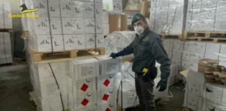 Boscoreale, sequestrate 30 tonnellate di prodotti fitosanitari contraffatti