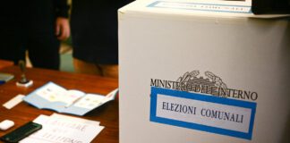 Elezioni, affluenza in calo negli 84 Comuni della Campania al voto