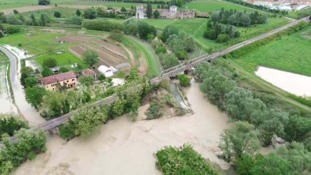 Alluvione in Emilia Romagna, distrutta la fruit valley: 10 milioni di  alberi da estirpare | Italia Notizie