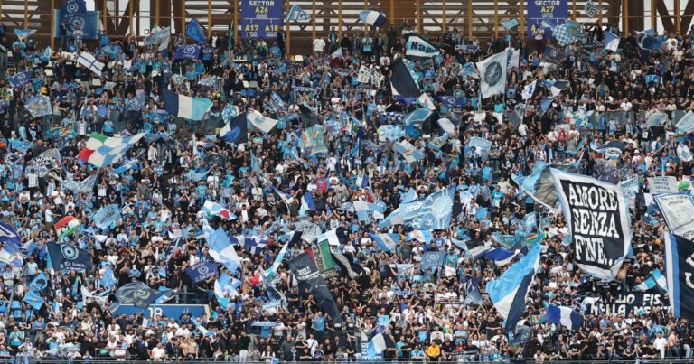 Napoli, al Maradona e in città esplode la festa scudetto