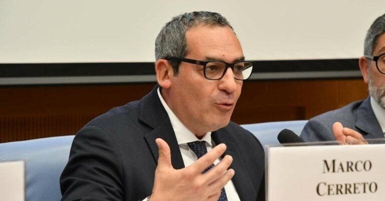 Istruzione, Cerreto (FdI): “In Campania soltanto il 31,87% delle scuole con certificazione di agibilità”