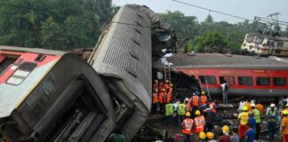 Scontro tra treni in India, il bilancio delle vittime sale a 288