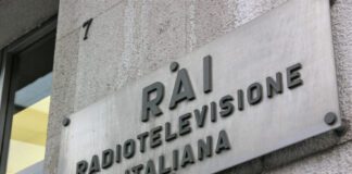 Giorgetti ai vertici Rai: piano di tagli per ripianare buco da 580 milioni, il canone andrà ridotto. Graziano (Pd): “Maggioranza a pezzi”