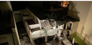 Crolla una palazzina in ristrutturazione a Milano, era disabitata: nessun ferito