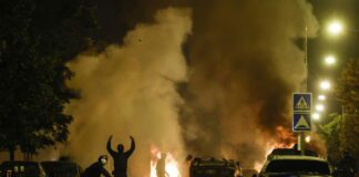 Rivolta in Francia: “Notte più tranquilla”