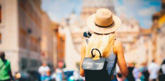 Ferragosto, attese 14,8 mln di presenze: prenotato il 91% della disponibilità