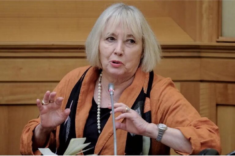 VIDEO LIVE CAMERA Zanella (Avs): “Delmastro irresponsabile, deve farsi da parte”
