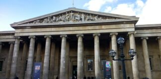 Londra, uomo accoltellato davanti al British Museum