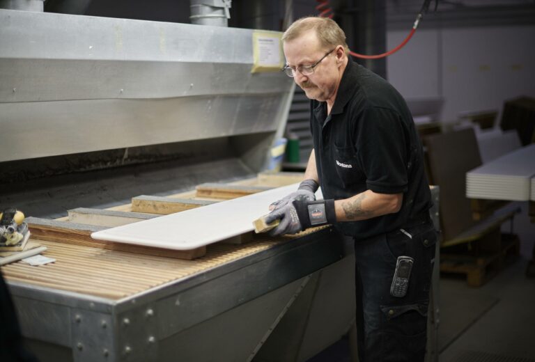 L’Istat rialza le stime del Pil nel terzo trimestre, +0,1%: crescita acquisita per l’anno confermata allo 0,7%