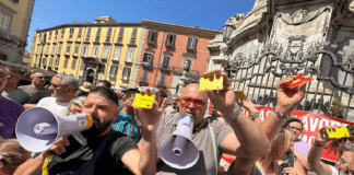 Reddito di Cittadinanza, nuova protesta a Napoli: bloccata galleria