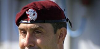 Il generale Vannacci sospeso dall’impiego per 11 mesi per il libro: “Compromesso il prestigio della Difesa”