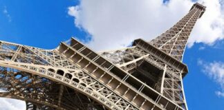 Riaperta la Torre Eiffel dopo l’allarme bomba