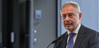 Urso: “Esposizione del prezzo medio dei carburanti ha avuto successo, costo ben sotto i due euro”