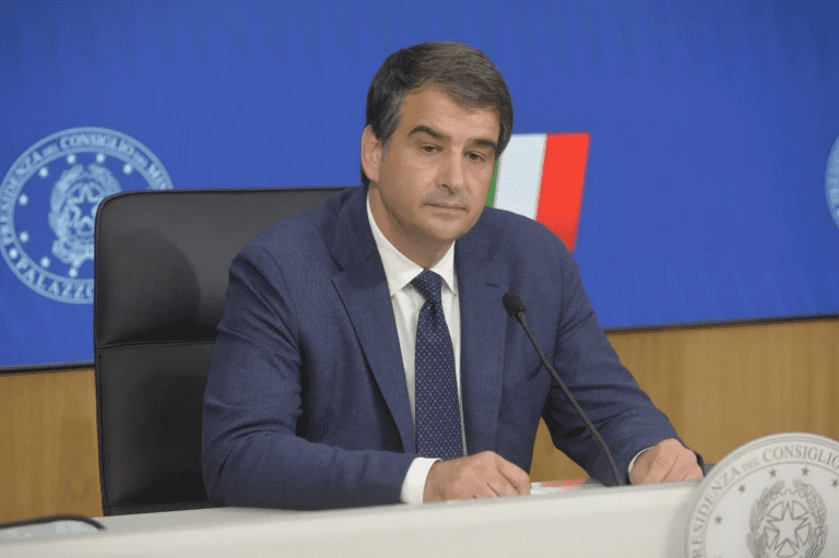 Via libera del Cdm al nuovo decreto Pnrr, gli enti restituiranno i fondi se non raggiungeranno gli obiettivi