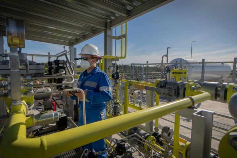 Gas, il prezzo vola (+11%): scioperi in Australia. Impianti di Chevron forniscono il 7% del Gnl mondiale