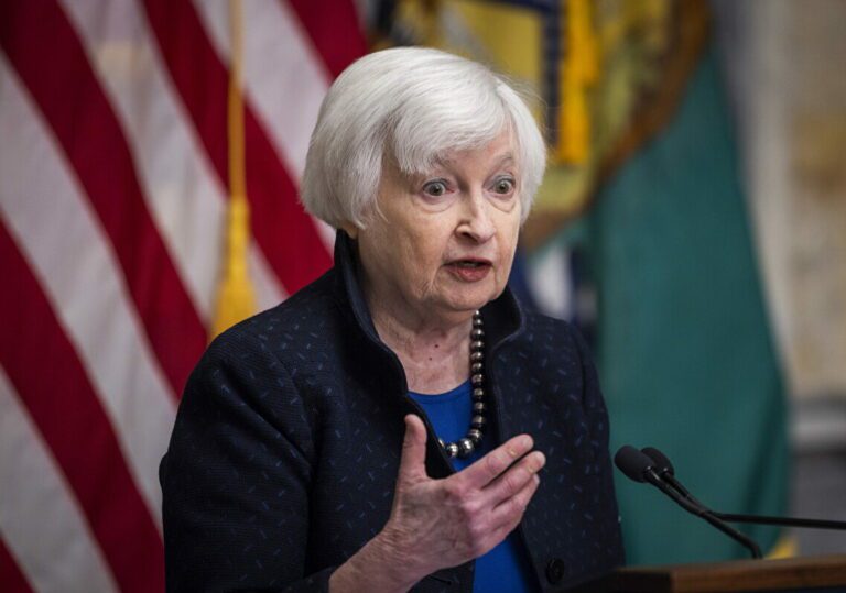 Yellen: “La guerra della Russia pesa sull’economia, la cosa migliore per la crescita globale è fermare l’aggressione a Kiev”