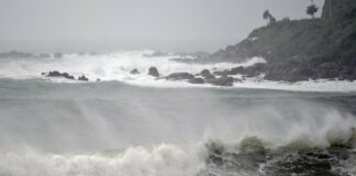 Taiwan, arriva tifone Haikui: 2.800 evacuati e 200 voli cancellati