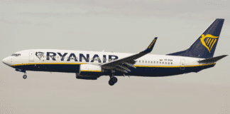 Ryanair attacca il decreto prezzi: “E’ basato su dati spazzatura”. Urso replica: “L’Italia non si fa ricattare”