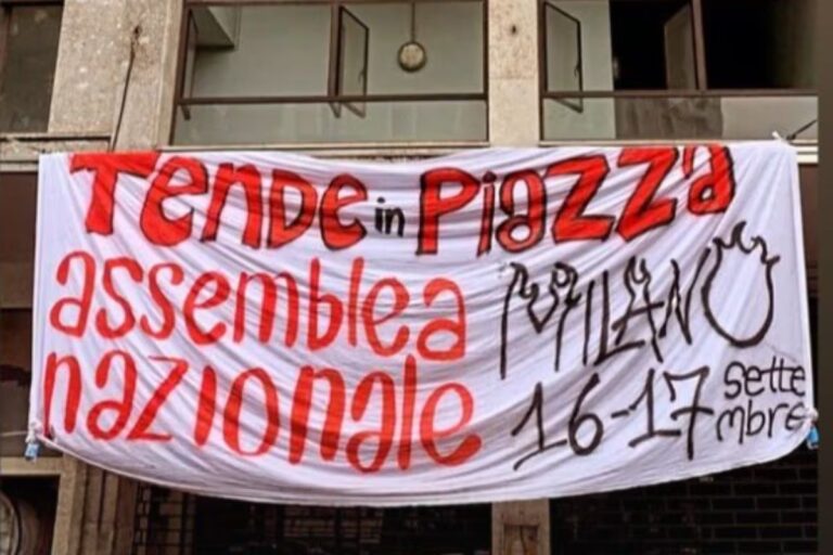 Milano, sgomberato ex cinema occupato dagli studenti che protestano contro il caro affitti