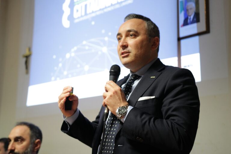 VIDEO LIVE CAMERA Lovecchio (M5S): “Nadef non contiene misure espansive per favorire la crescita economica”