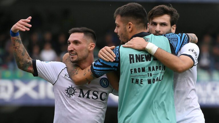 Verona-Napoli 1-3, decidono Politano e la doppietta di Kvara: di Lazovic il gol dei veneti