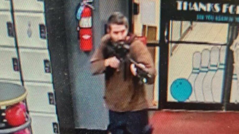 Usa, trovato morto il killer della strage nel Maine