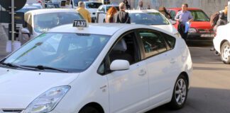 Sciopero taxi del 10 ottobre contro il decreto Asset, Urso: “Protesta poco comprensibile”