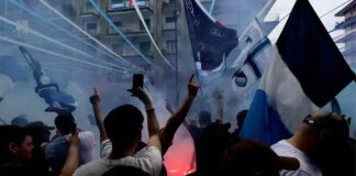 Tensioni a Verona tra tifosi del Napoli e forze dell’ordine: alcuni fermati, sono attesi 3.223 sostenitori partenopei