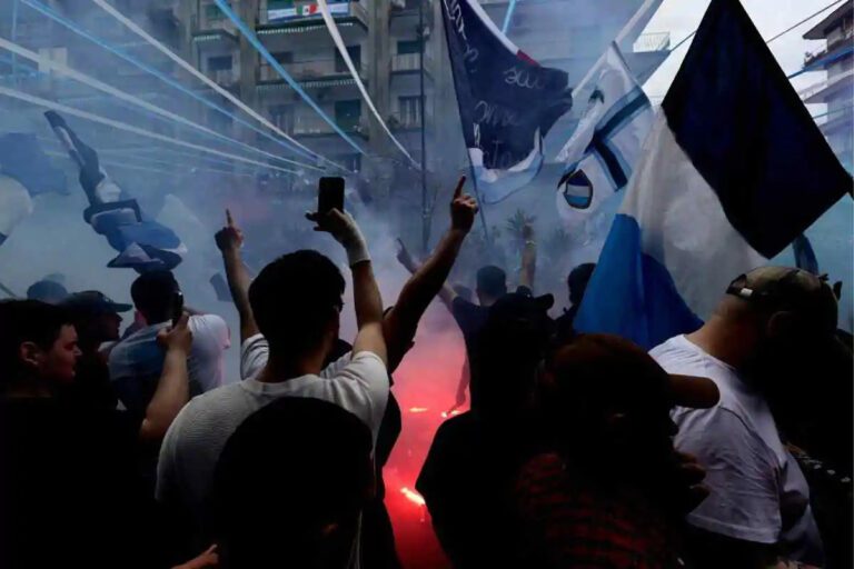 Tensioni a Verona tra tifosi del Napoli e forze dell’ordine: alcuni fermati, sono attesi 3.223 sostenitori partenopei