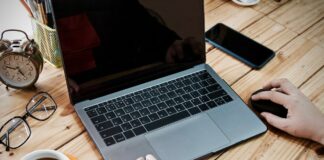 Prorogato al 31 marzo 2024 lo smart working nel settore privato per genitori con figli under 14