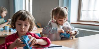 Unicef: “Italia al 34esimo posto su 39 Paesi per povertà minorile. Pochi progressi, più di 1 bimbo su 4 in difficoltà”