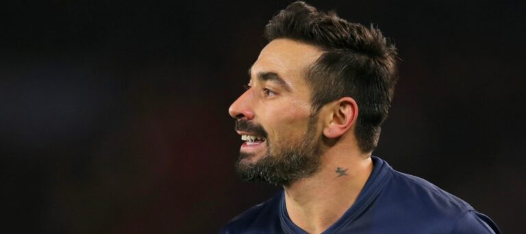 Lavezzi ricoverato in Uruguay forse dopo una rissa: episodio avvenuto nella villa dell’ex Napoli a Punta del Este
