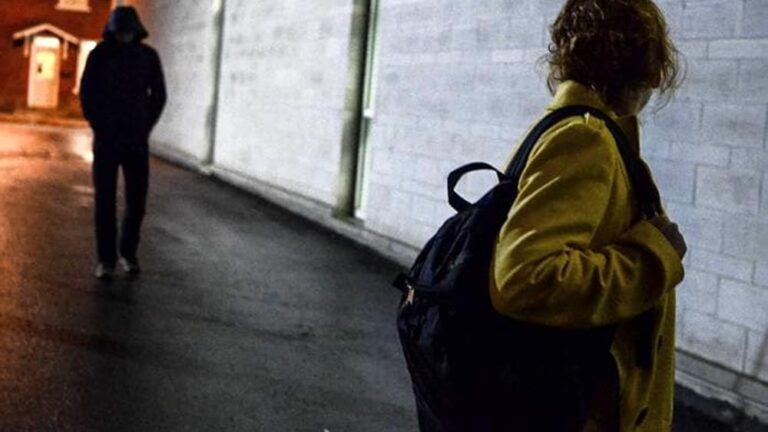 Cancello ed Arnone, stalkerizzava la fidanzata che lo aveva lasciato: arrestato