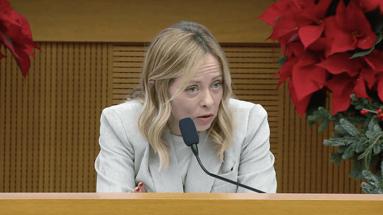 Meloni: “Ritengo che su Anas Salvini non debba riferire in Aula. Ho chiesto che Pozzolo sia sospeso da FdI”